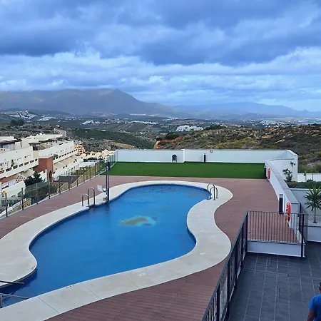 New Build Blue Sunset Duquesa Large 2 Bed *